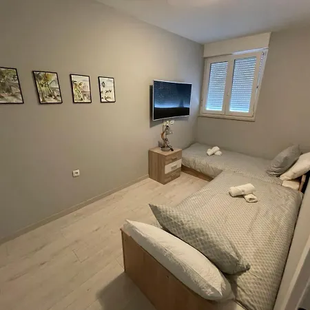 Lägenhet Lui Pula